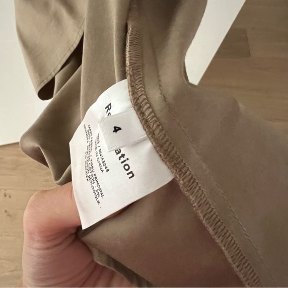 Reformation Khaki midi dress - Picture 10 of 12